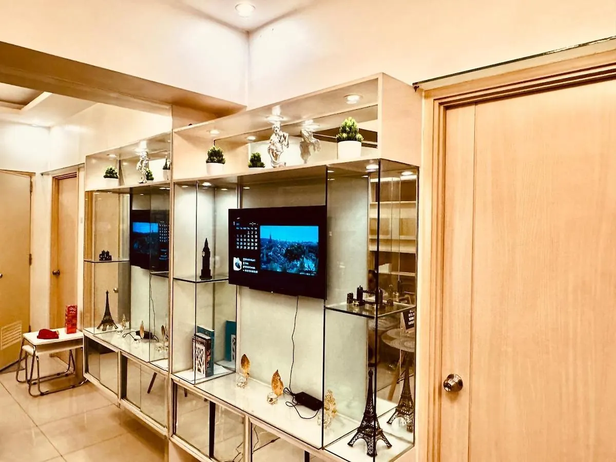 Charming 2 Bedroom Makati Condo 马尼拉 公寓